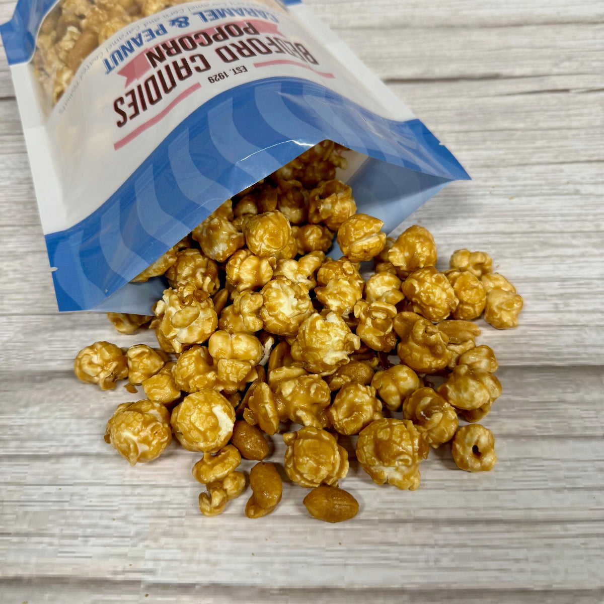 E22-Caramel Peanut Gourmet Popcorn